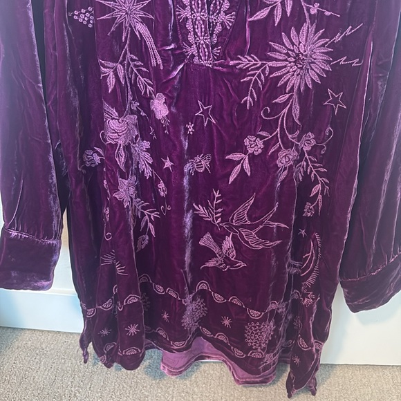 Women tops in good condition please see in photos - Picture 5 of 7